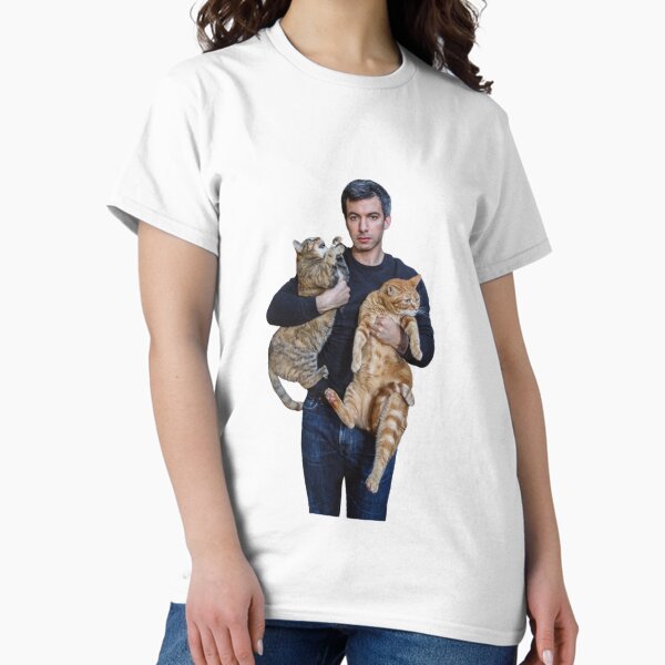 Artikel-Vorschau von Nathan Fielder und seine Katzen, designt und verkauft von SelloutCentral.