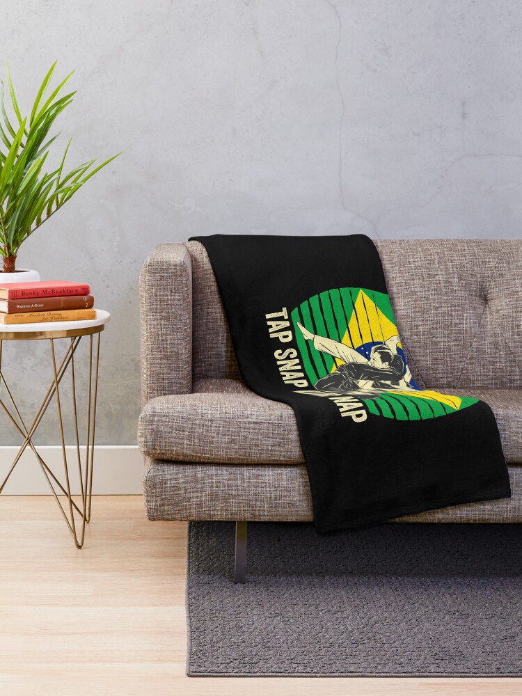 Aperçu 2 sur 6. Plaid avec l'œuvre Tap Snap Or Nap - BJJ Brazilian Jiu Jitsu créée et vendue par Mc-R.