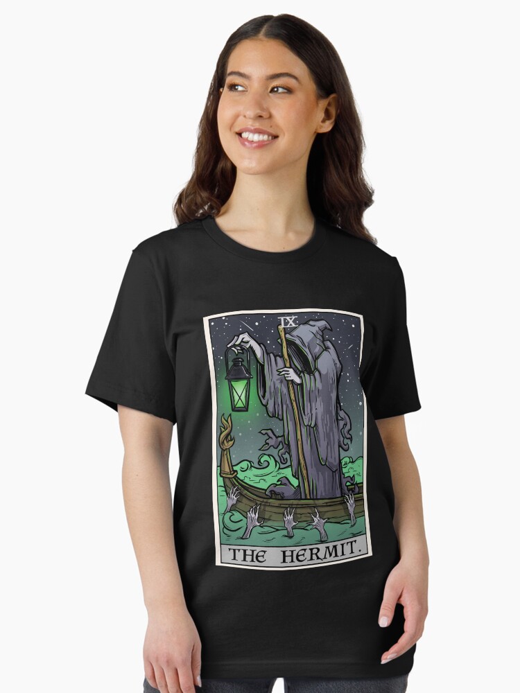 The Hermit Tarot Card Gothic Halloween Psychopomp Grim Reaper Angel Of Death Tarot Boxy T-Shirt The Hermit Tarot Card Gothic Halloween Psychopomp Grim Reaper Angel Of Death Tarot Boxy T-Shirt