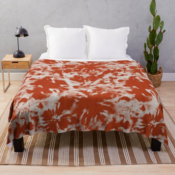 Artikelvorschau, Eleganter roter Krawattenfarbstoff - Shibori-Druck entworfen und verkauft von RSDigitalPrintDesign.