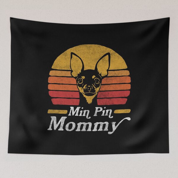 Aperçu de l'œuvre Maman Pinscher nain rétro vintage créée et vendue par More Cute Dogs.