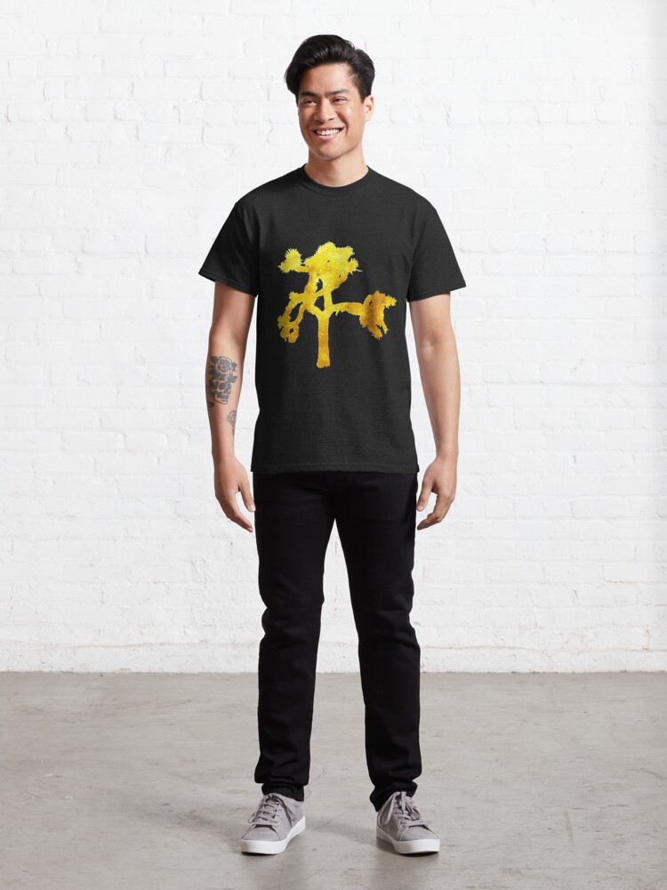 Discover u2 Joshua Tree Gold Classic T-Shirt