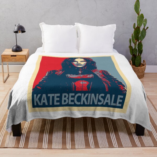 Artikelvorschau, Kate Beckinsale entworfen und verkauft von NoorSaltDesign.