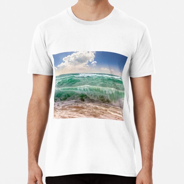 huge sea waves running on sandy beach Premium T-Shirt