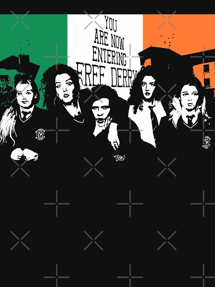 Imagen 7 de 7, Camiseta esencial con la obra Retro Vintage Hermosa modelo Derry Girls Music Vintage Retro, diseñada y vendida por LuuPhan.