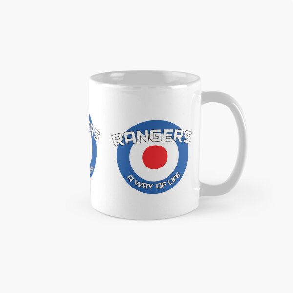 Aperçu de l'œuvre Rangers - Un mode de vie, tous les samedis que nous suivons, Cadeau de fan de football, Glasgow, Retro Mod Design, créée et vendue par FootyLocker.