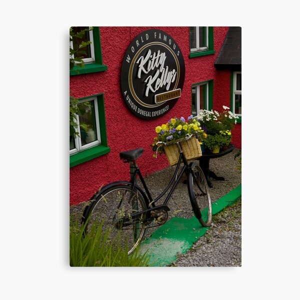 Kitty Kelly's restaurant, Donegal - tall Canvas Print