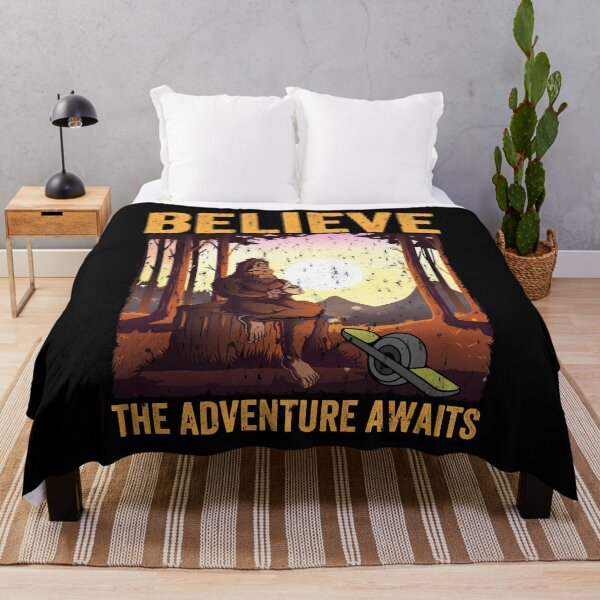 Aperçu de l'œuvre bigfoot amusant à une roue - croyez que l'aventure vous attend créée et vendue par QUEEN-WIVER.