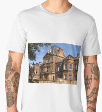 Liverpool streetscape Men's Premium T-Shirt
