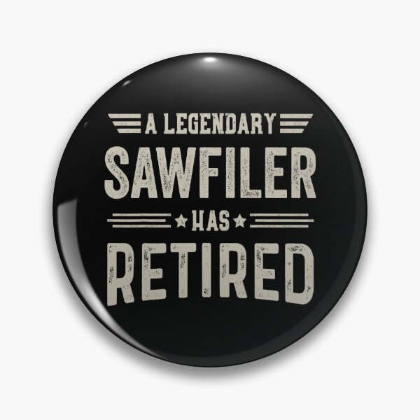 Item preview, El legendario Sawfiler se ha retirado camiseta, regalo de fiesta de jubilación de Sawfiler, leyenda, regalo de Navidad de cumpleaños de jubilación designed and sold by xlnv.