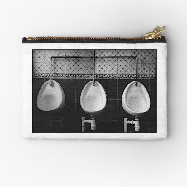 Freeeee Zipper Pouch