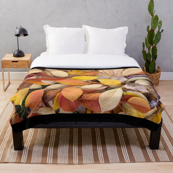 Item preview, Baño de bosque con hojas de otoño designed and sold by Photomersion.