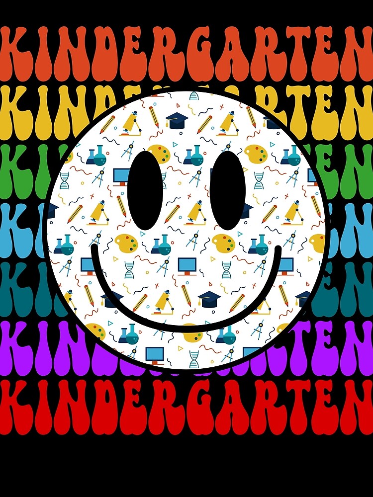 Aperçu 3 sur 3. Foulard avec l'œuvre Kindergarten Happy Face Teacher Happy Face Student Gear créée et vendue par DynamicDesign.