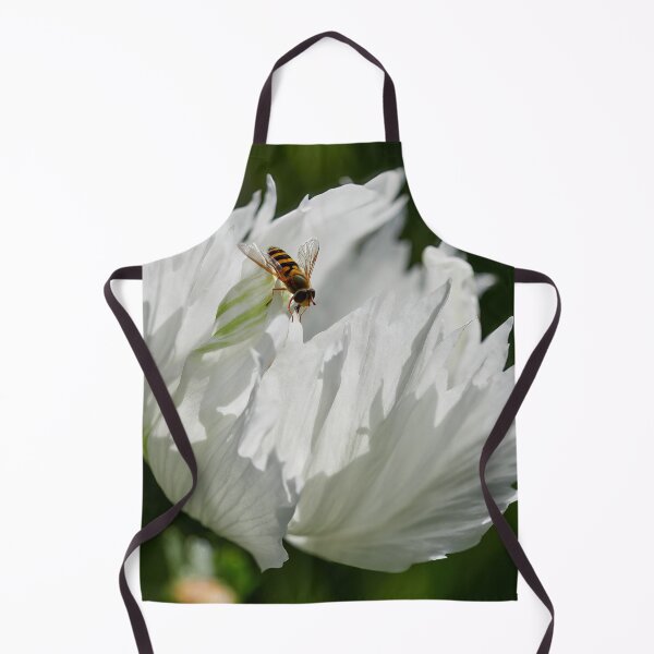 Item preview, Pollunator's point. Poppy designed and sold by Jouko Lehto Photography.