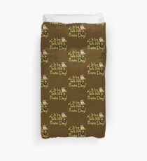 Pirate Talk Text - IT Be Talk Like a Pirate Day! Duvet Cover