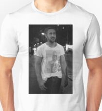 GOSLING VS CULKIN #4 Unisex T-Shirt