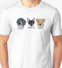 Jennas Hunde + Namen Slim Fit T-Shirt