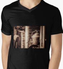 Historic Kitchen Men's V-Neck T-Shirt