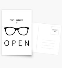 Die Bibliothek ist geöffnet Postkarten