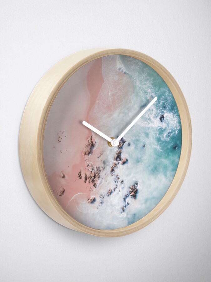 Alternate view of sea bliss Clock