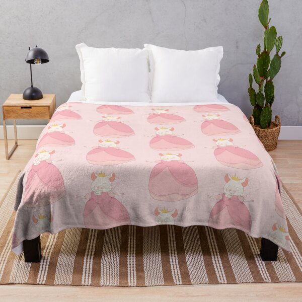 Artikelvorschau, Weiße Ratte im rosa Kleid entworfen und verkauft von korlatte.