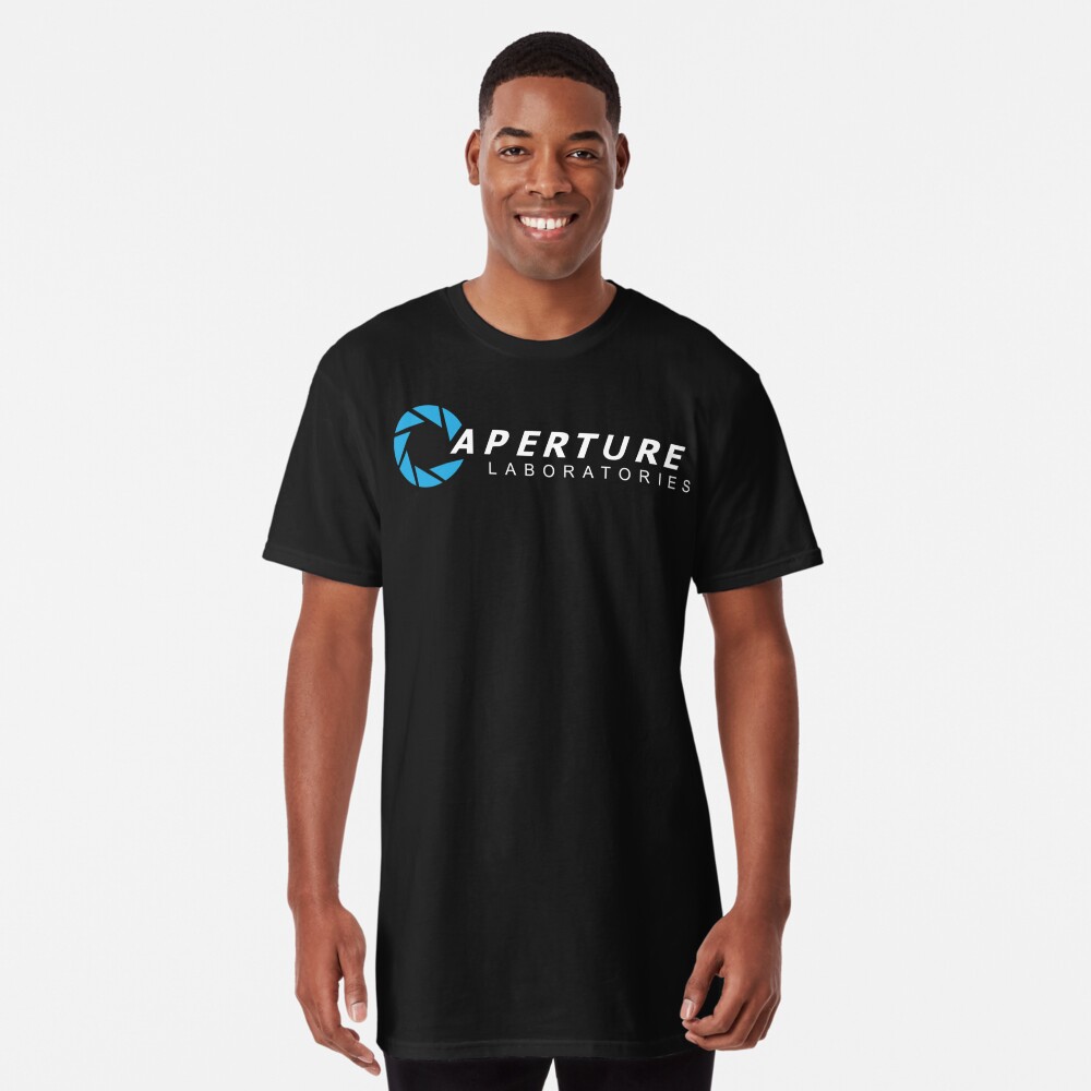 Aperçu de l'œuvre T-shirt long créée et vendue par DevinEvaristo.