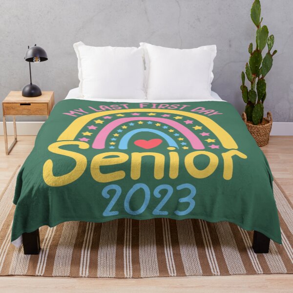Artikelvorschau, Mein letzter erster Tag Senior 2023 Rainbow entworfen und verkauft von JosFo.