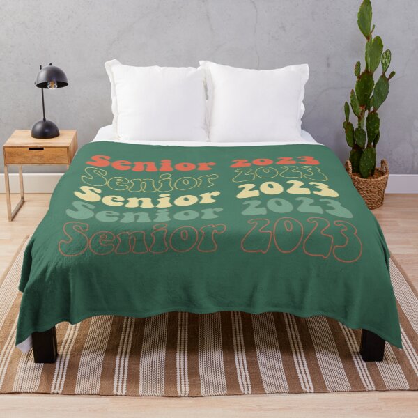 Artikelvorschau, Retro Senior 2023 Abschluss cool Back to School entworfen und verkauft von JosFo.
