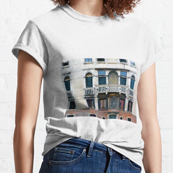 Detailed classical Italian building facade Classic T-Shirt