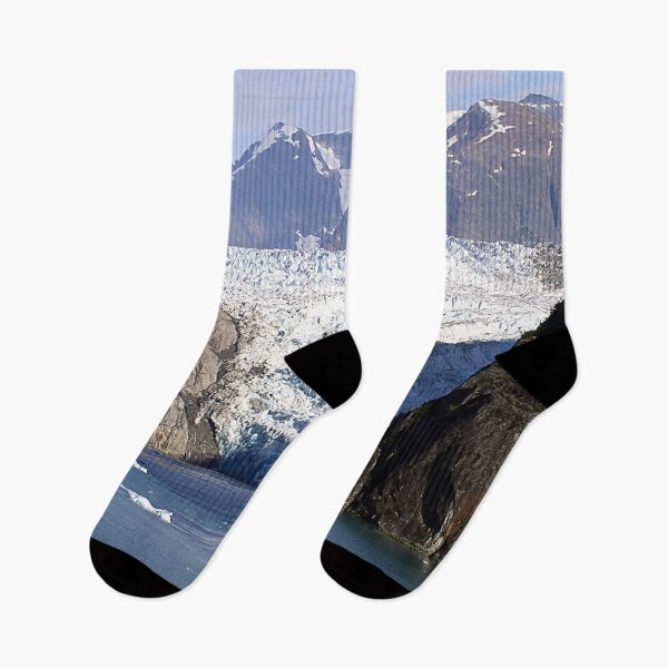 Item preview, Un glaciar que fluye hacia el agua en Alaska - WelshDesigns designed and sold by welshdesigns.