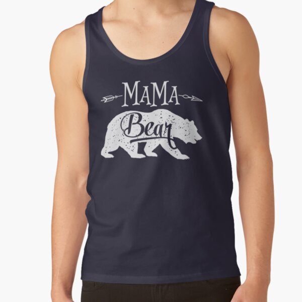 Vista previa del artículo con la obra «Camiseta Mama Bear», diseñado y vendido por LiqueGifts.