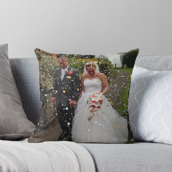 Item preview, Tiempo de confeti para Maria y Gareth designed and sold by AnnDixon.