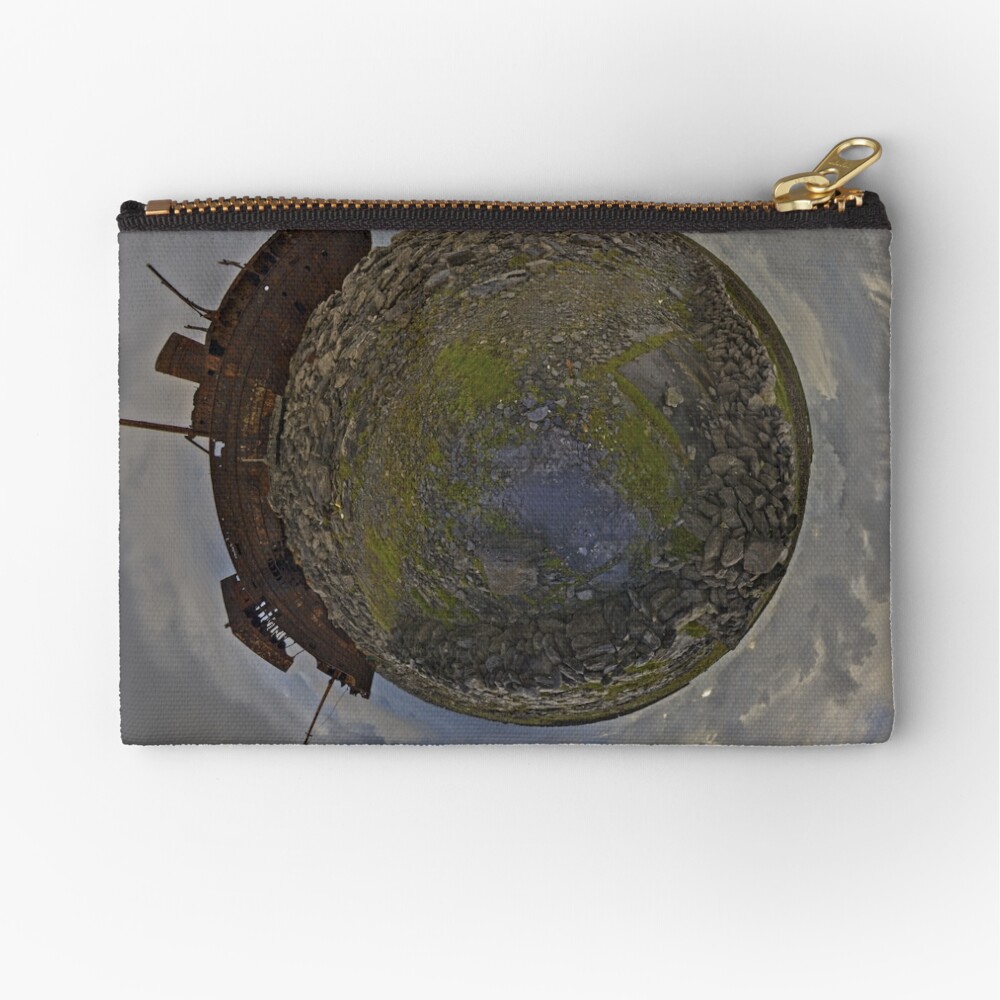 The Plassey Wreck, Inisheer Zipper Pouch
