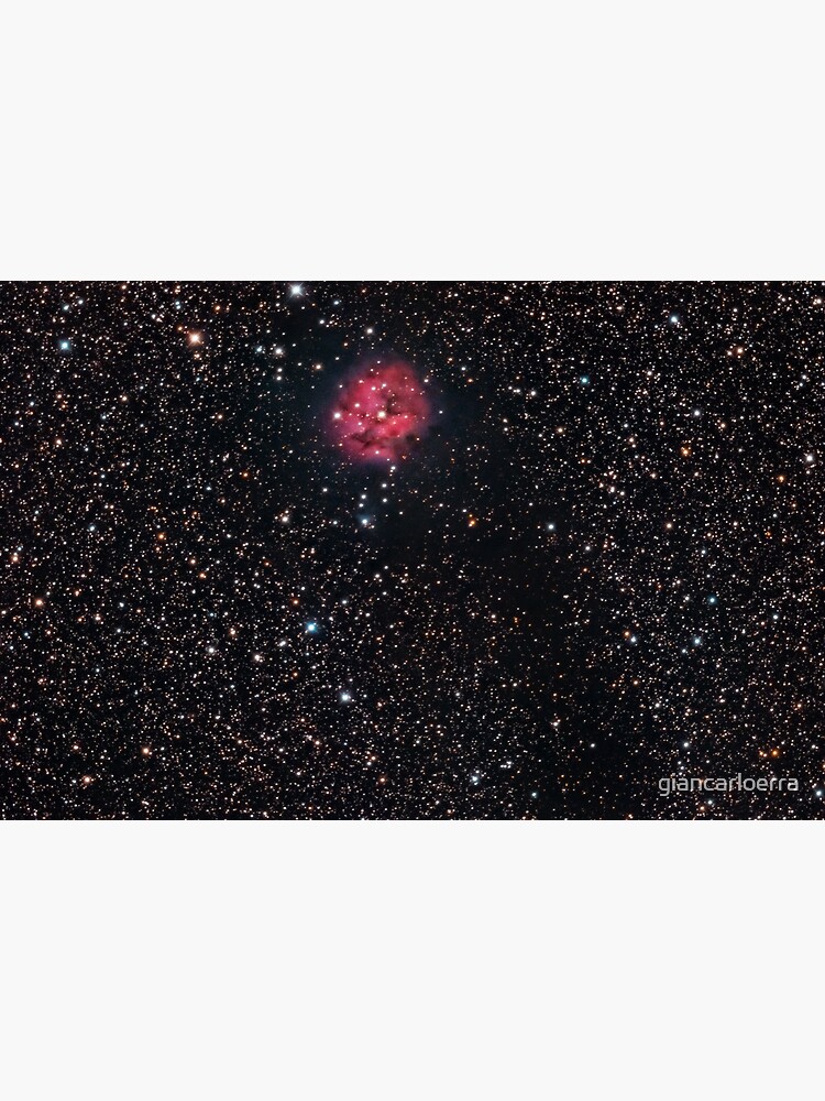 Cocoon Nebula by giancarloerra