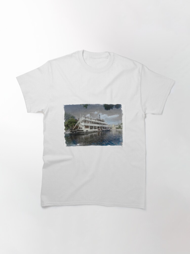 Alternate view of Painted Liberty Classic T-Shirt