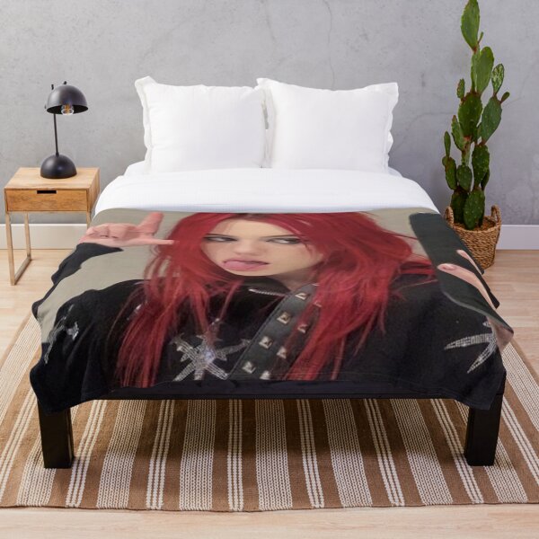 Item preview, en forma de L en la frente designed and sold by emoartwork.