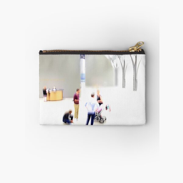 Artikelvorschau, Familiengespräch im Hamburger Bahnhof Museum entworfen und verkauft von Angelika Vogel.
