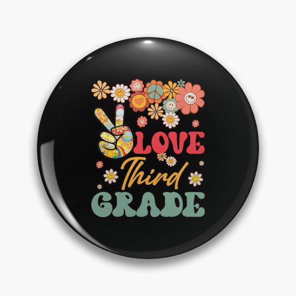 Artikelvorschau, Peace Love Third Grade Funny Back To School Teacher Kids entworfen und verkauft von donnaeeqs624.