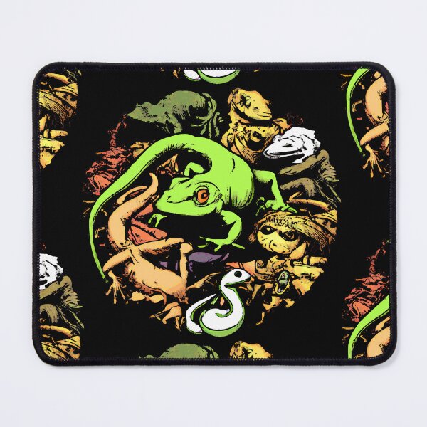 Retrowave Lizards and Reptiles 01 Mouse Pad
