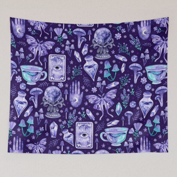 Aperçu de l'œuvre Sorcière éclectique violette sur Deep Purple créée et vendue par KConfetti.