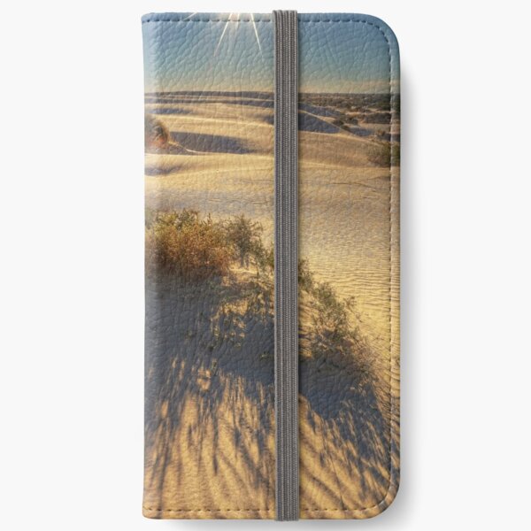Mungo National Park iPhone Wallet