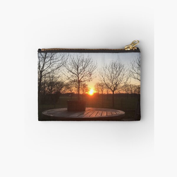 Item preview, Ocaso en la mesa designed and sold by RDLT.