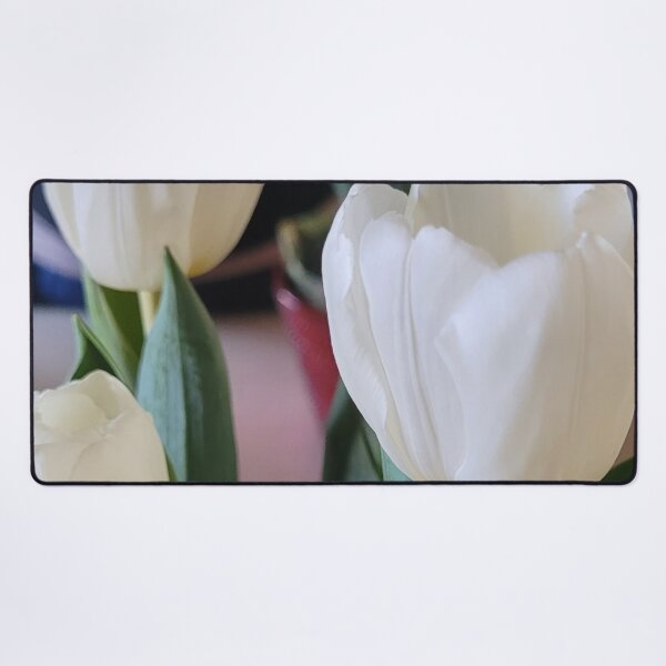 Aperçu de l'œuvre Tulipes blanches créée et vendue par Sihamedtaha.