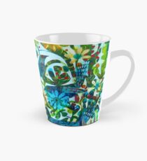 Taza cónica Luz de verano, un diseño de Este MacLeod