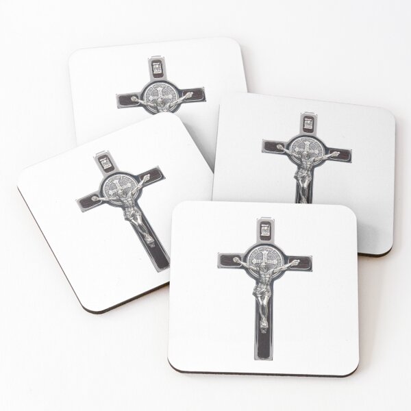 Aperçu de l'œuvre Crucifix Benoît En Acajou créée et vendue par DeusExMachina1.