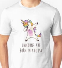 Einhörner sind im August - Dabbing Unicorn geboren Unisex T-Shirt