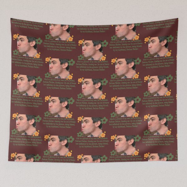 Item preview, besando a Nathan Fielder designed and sold by RatRunnersd.