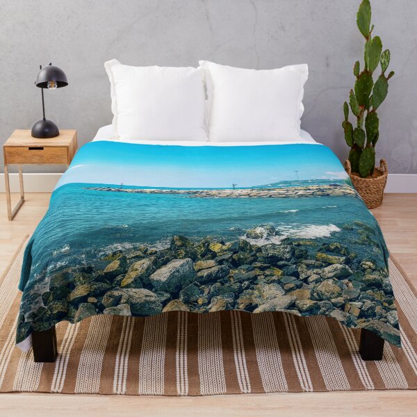 Artikelvorschau, Blue Sea Horizon Sommer Stones Beach Travel entworfen und verkauft von eleonoraingrid.