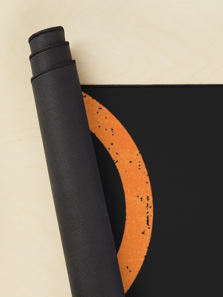 Aperçu 2 sur 5. Tapis de souris avec l'œuvre Symbole lambda demi-vie créée et vendue par JenniJohnson.