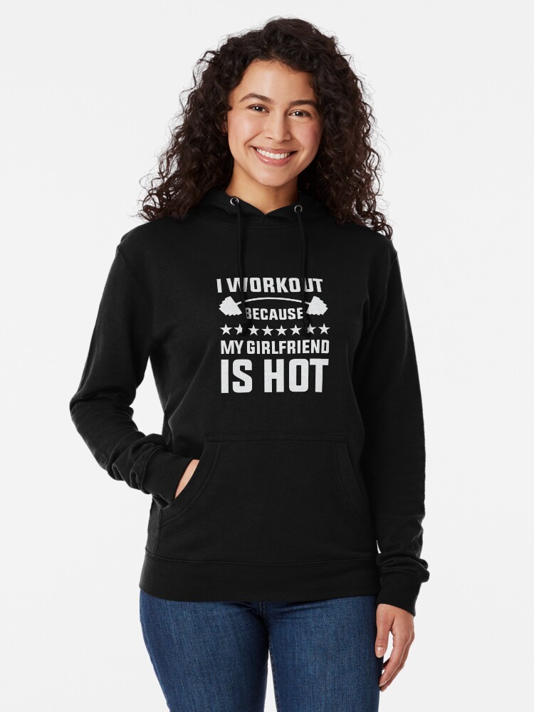 Sudadera ligera con capucha for Sale con la obra Meme divertido de gimnasio y entrenamiento hago ejercicio porque mi novia esta buena de davinccidz Redbubble
